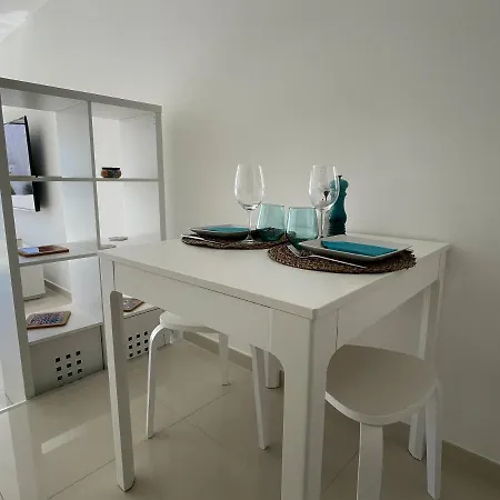 Casa Rosa - *