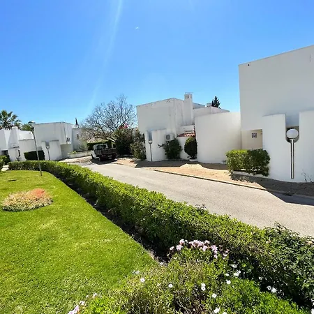 Semesterbostad Casa Rosa -